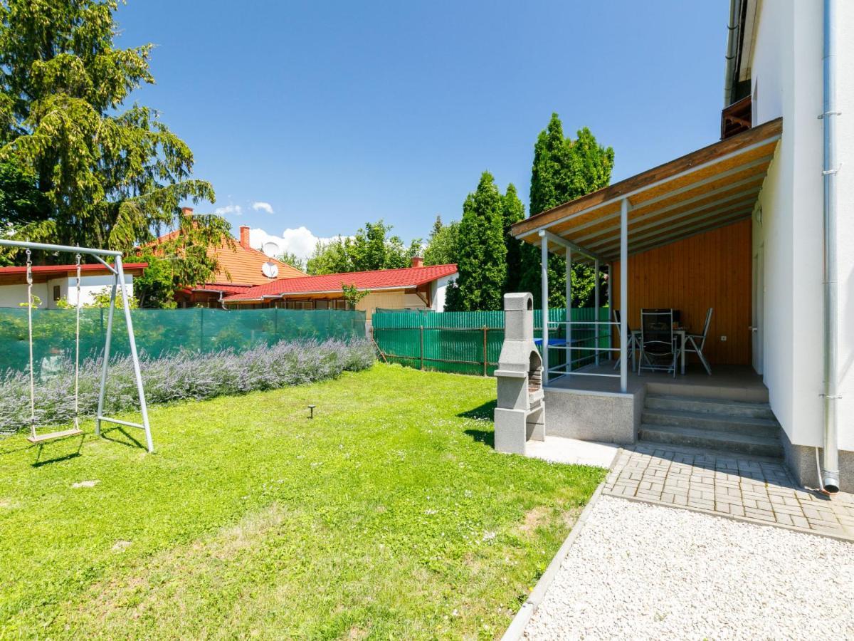 Holiday Home Bercsényi Balatonboglár Exterior foto