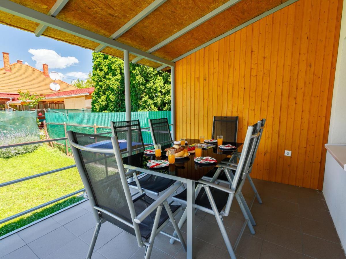 Holiday Home Bercsényi Balatonboglár Exterior foto