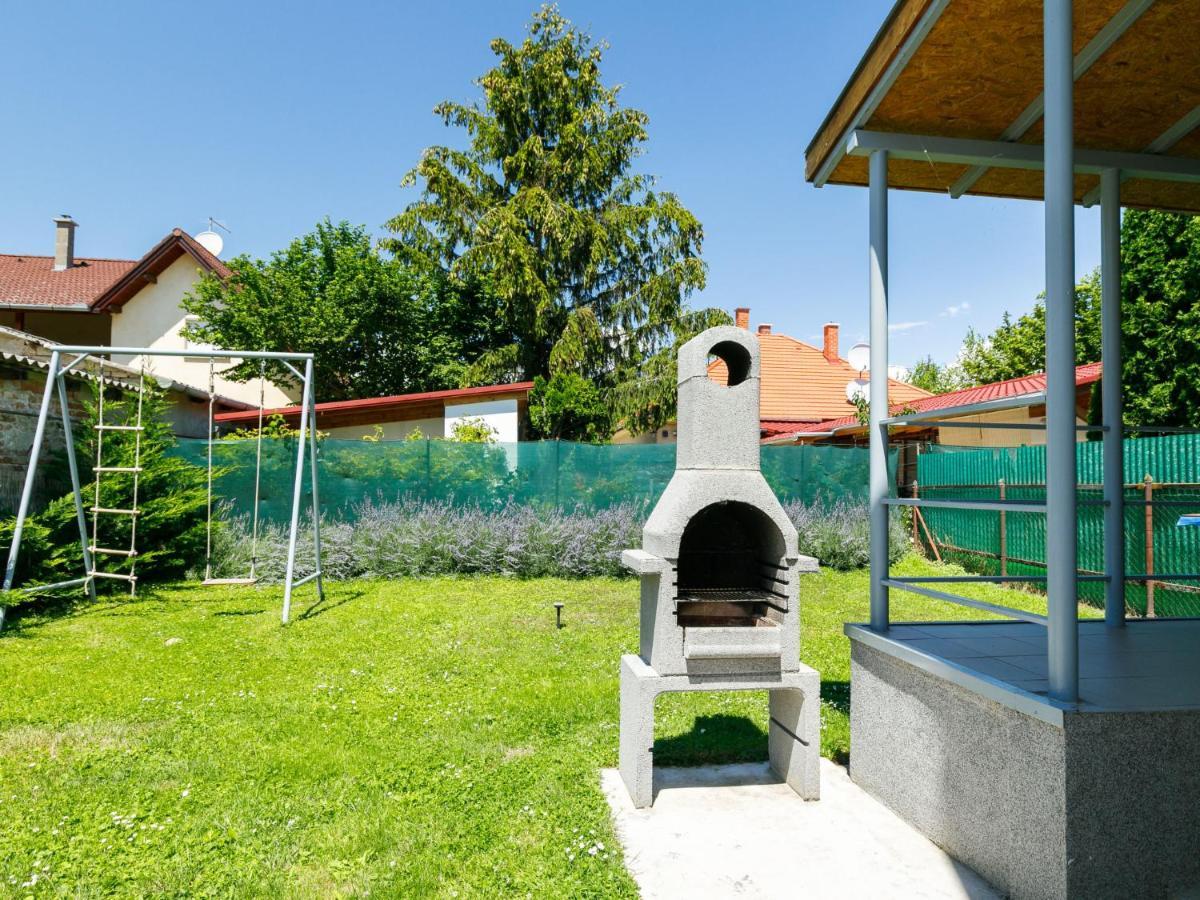 Holiday Home Bercsényi Balatonboglár Exterior foto